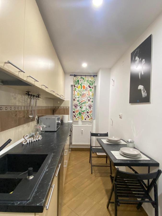 Garsoniera Relax Drumul Taberei Apartament Bucureşti