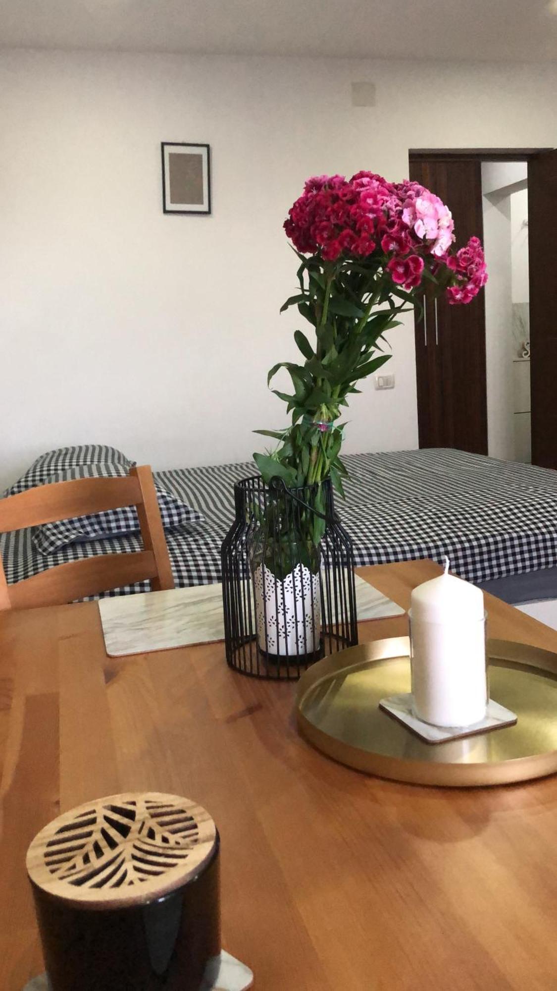 Apartament Garsoniera Relax Drumul Taberei *